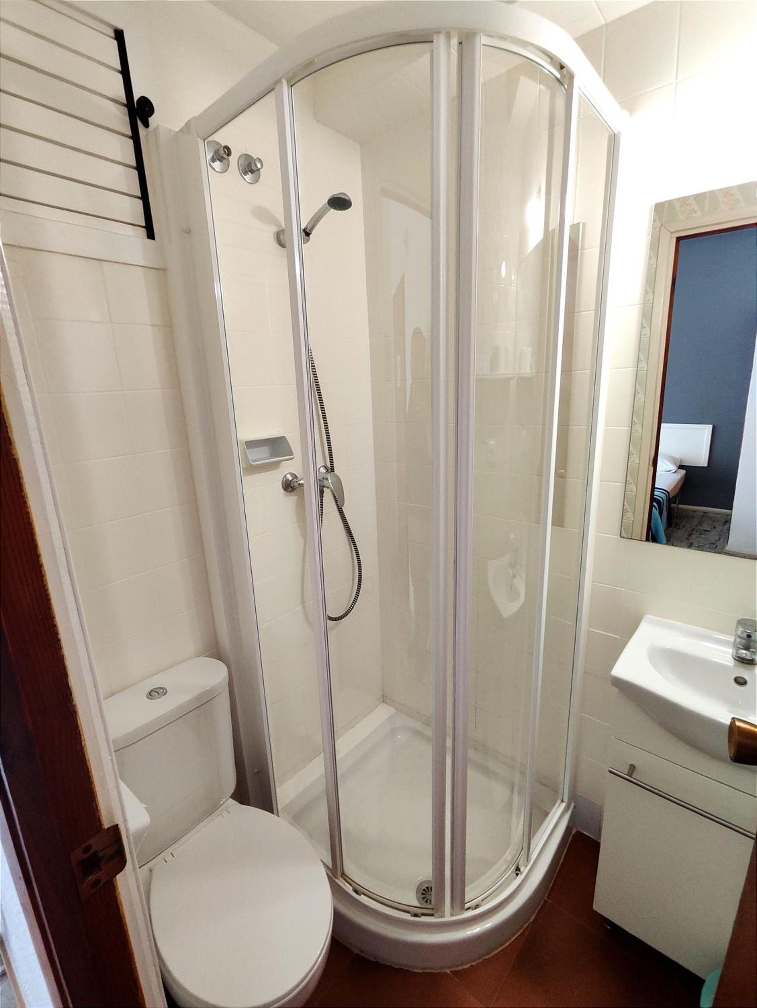 Hostal La Torre Benicàssim Buitenkant foto